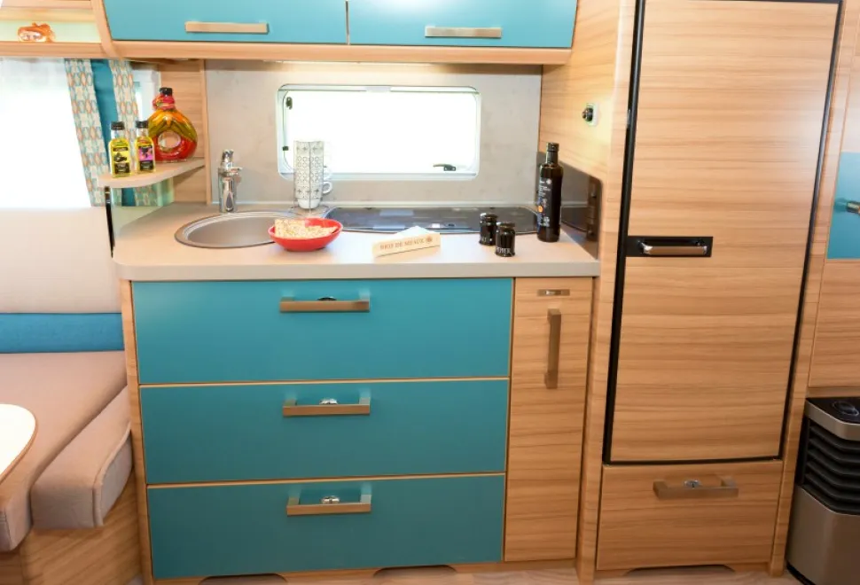 Three-large-drawers-provide-loads-of-lower-kitchen-storage3-15686