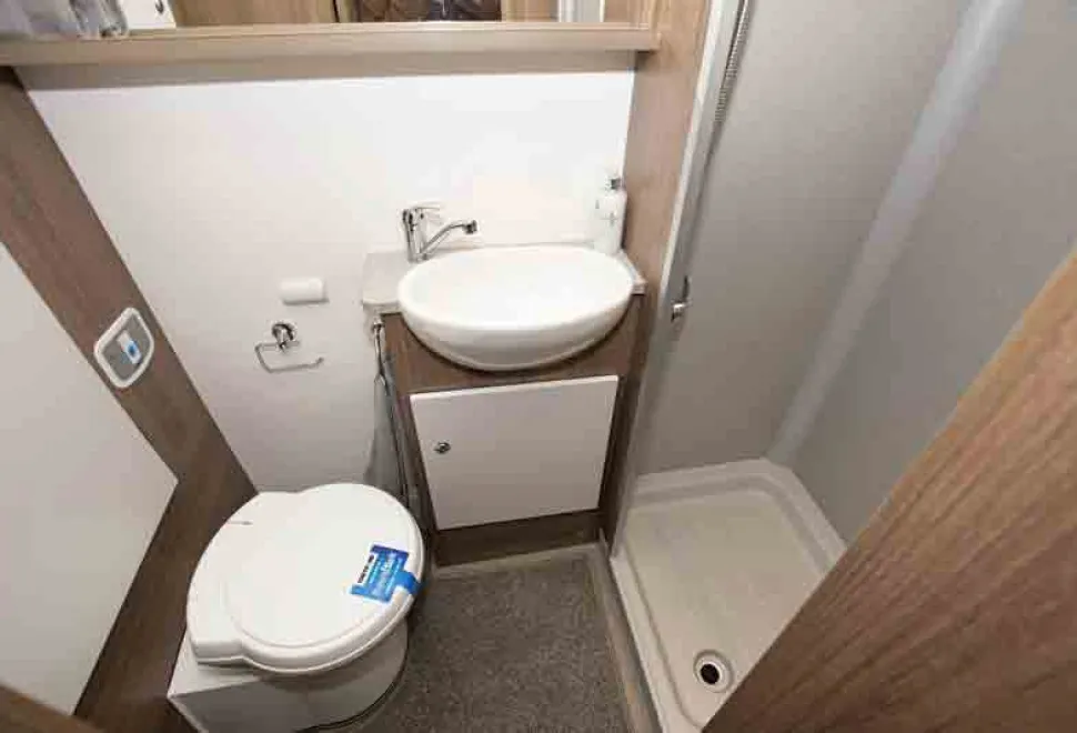 Bailey-Alliance-washroom-51000