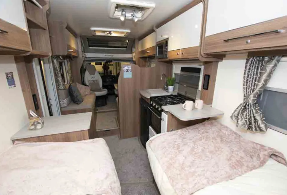 Bailey-Alliance-full-interior-shot-01233