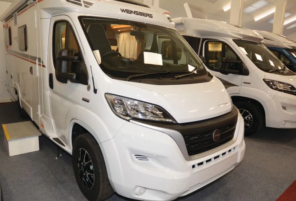 Weinsberg-CaraCompact-600-MEG-Pepper-motorhome-99862