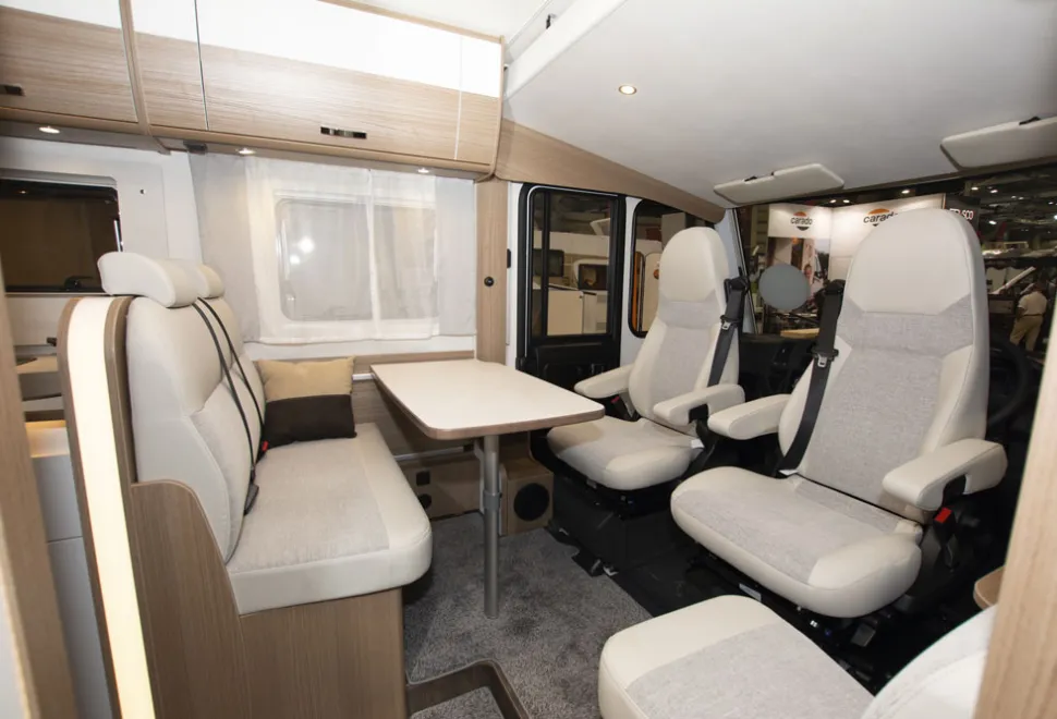 Carado-Clever-lounge-and-cab-79798