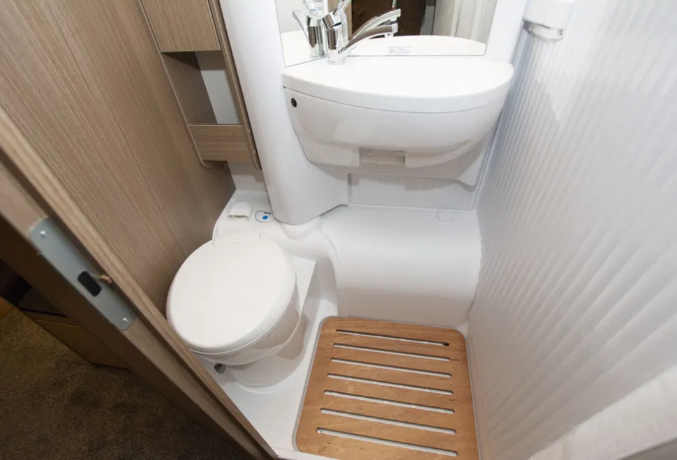Carado-Clever-washroom-22721