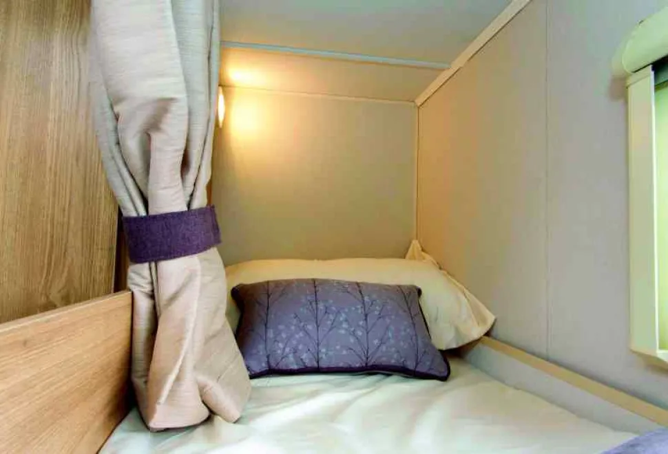 The-bunks-are-tucked-away-in-a-corner;-a-very-cosy-little-area2-99285