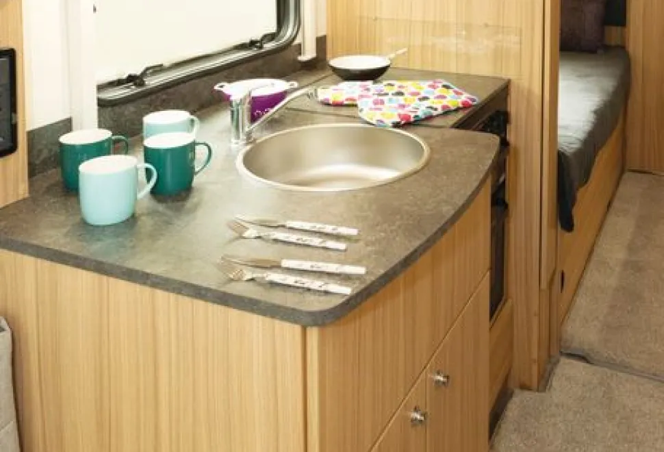 The Bailey Phoenix+ 642 kitchen (photo courtesy of John Chapman)
