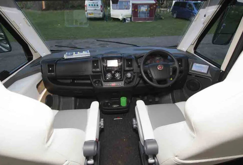Pegaso-Roller-cab-98398