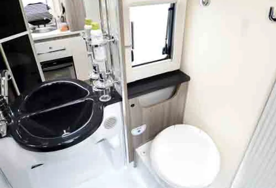 Primero_283_bathroom_3-78257