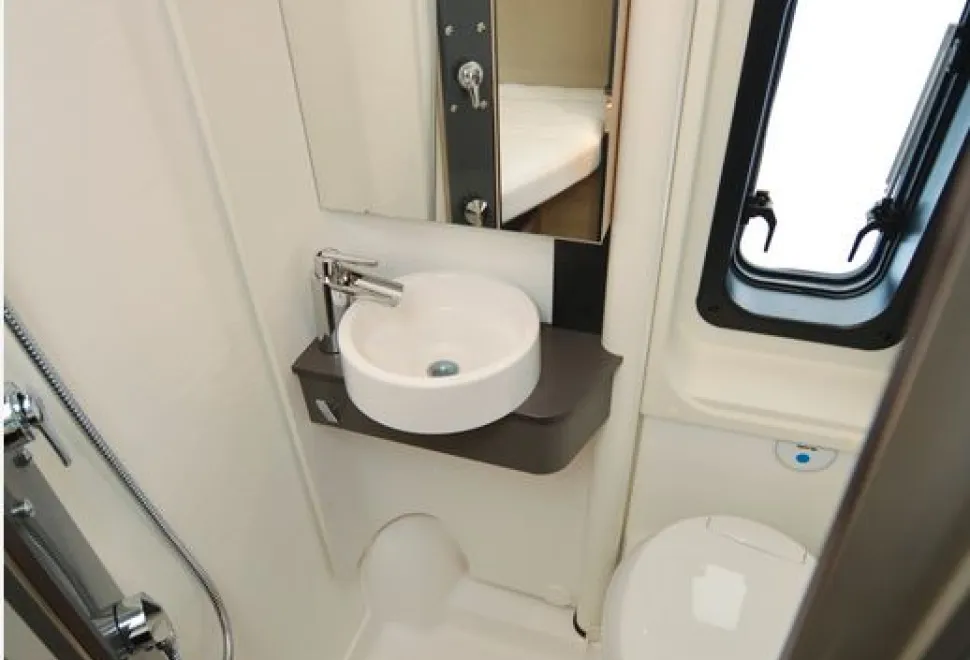 Dreamer D43 Up Addict high-top rising roof campervan washroom