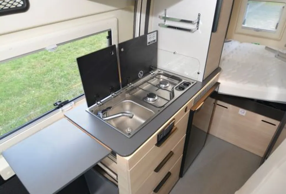 Dreamer D43 Up Addict high-top rising roof campervan kitchen