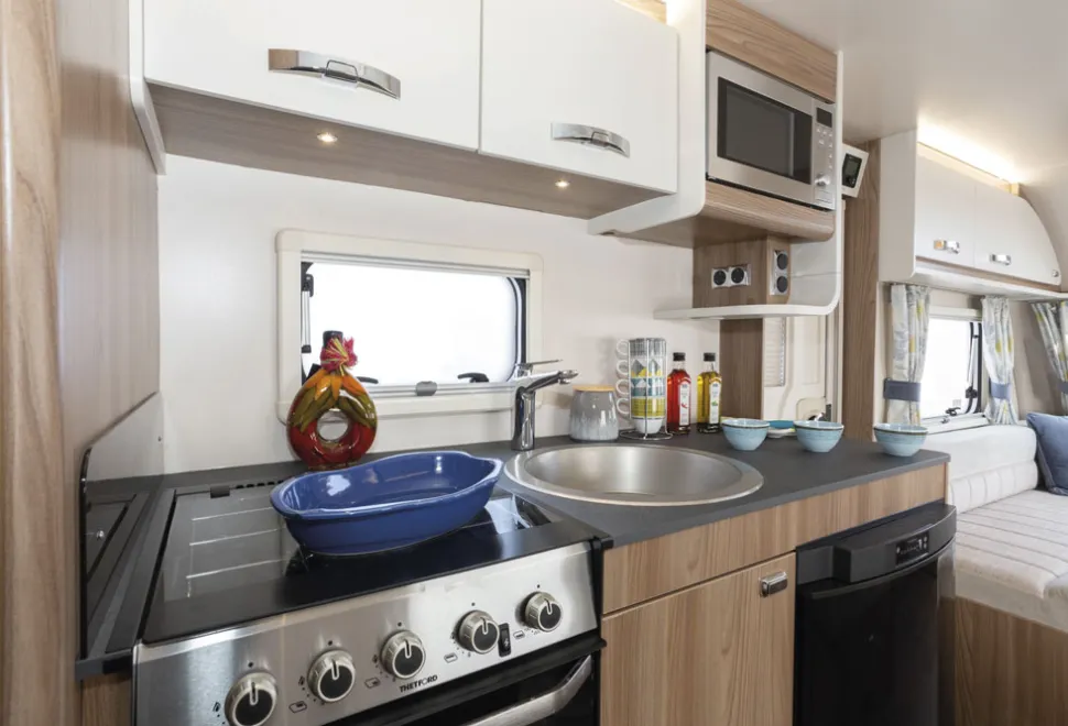 Swift-Siena-kitchen-33763