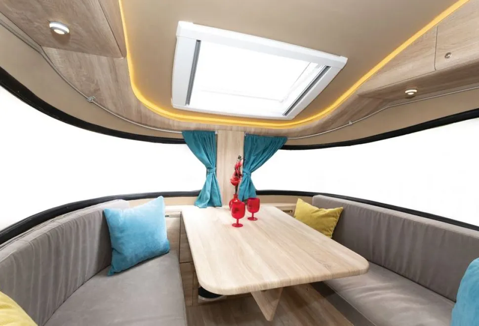 Freedom-Carpento-310-lounge-courtesy-of-Richard-Chapman-51309