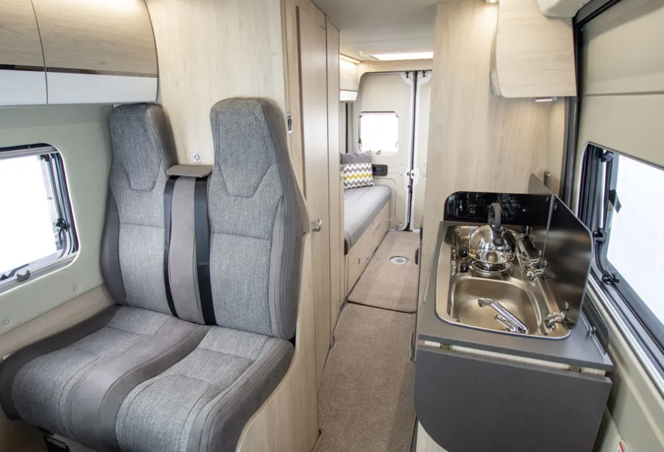 Benivan-122_Front_to_Rear_2-20874