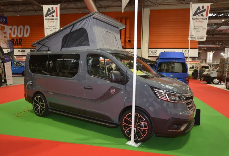 Autohaus Creston campervan