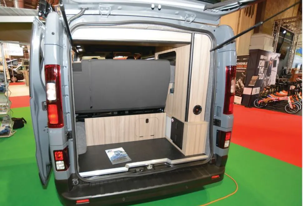 Autohaus Creston campervan rear