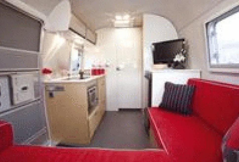 rhp_AirstreamBambi422(1)