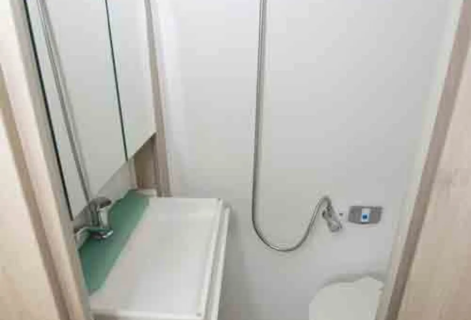 Chausson-shower-67790