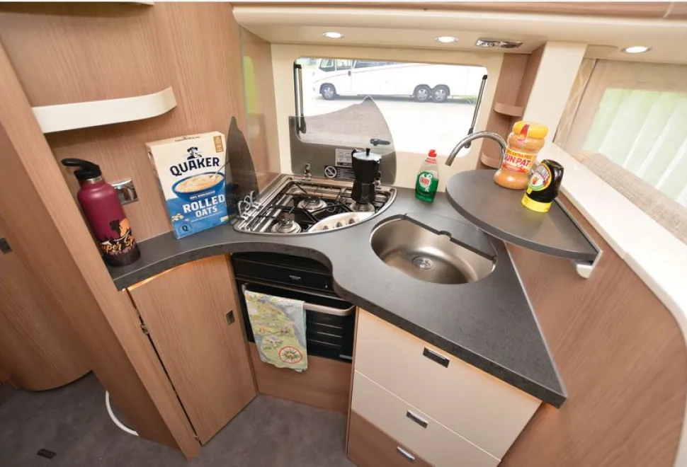 The Malibu T 490 LE low-profile motorhome kitchen