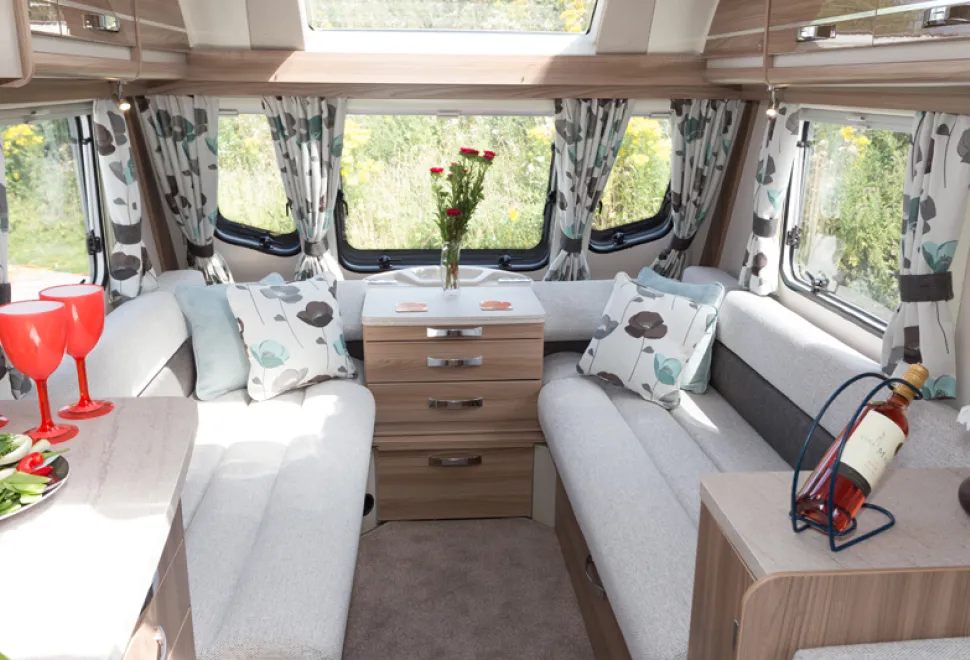 web-Swift-has-introduced-a-new-foam-upholstery-structure-to-Challengers-for-2016-99103