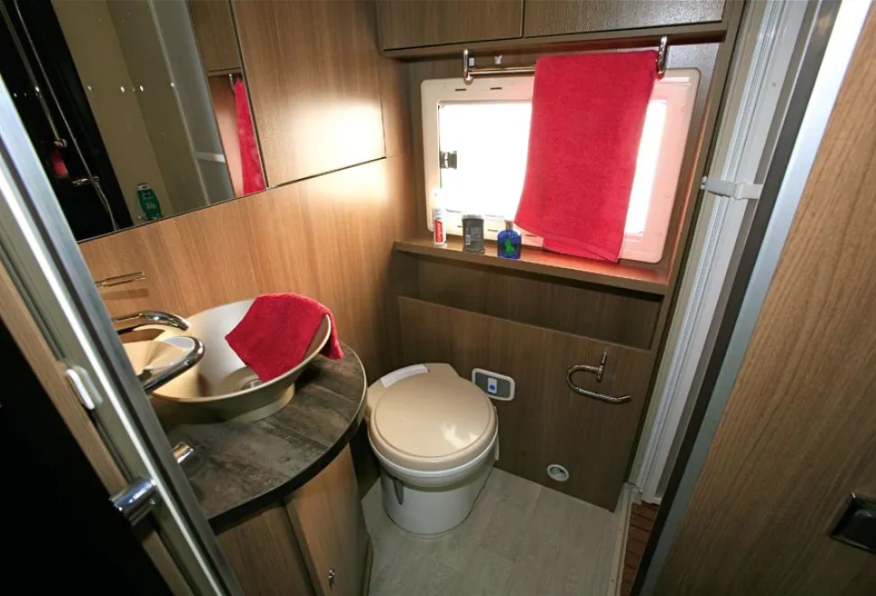 rhp_chausson-washroom