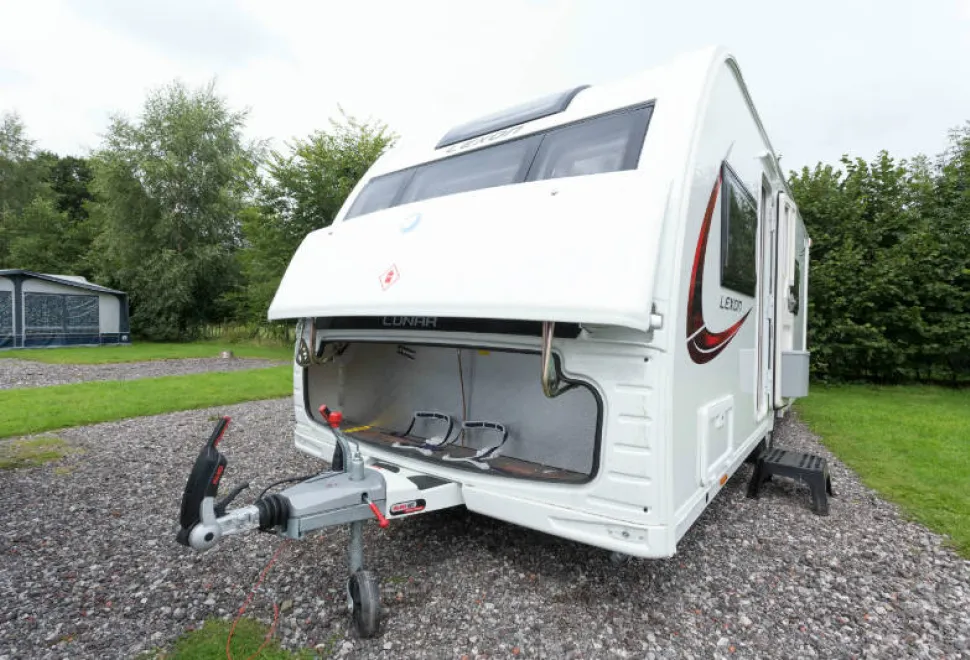 A-wider,-sleeker-design-gas-bottle-compartment-w800-33864