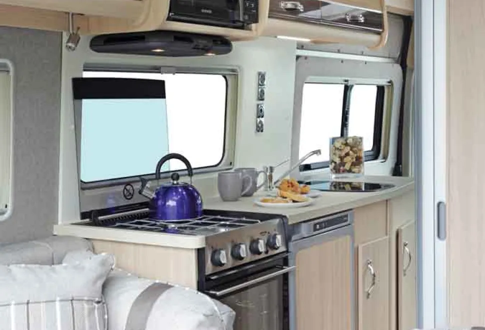 Fairford_Kitchen-27412