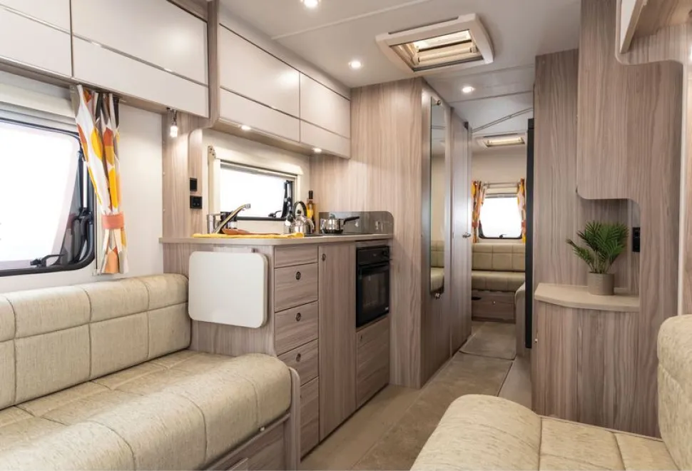 Xplore-585-caravan-layout-(photo-courtesy-of-Erwin-Hymer-Group)-76780