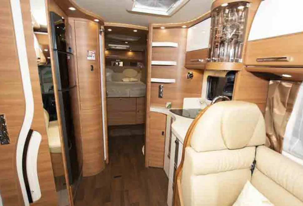 Carthago-Chic-interior-78038