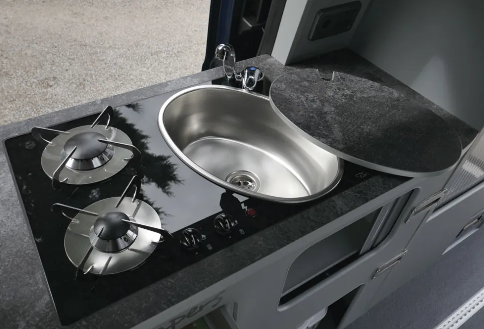 MRV_flush_mounted_hob_sink-39140