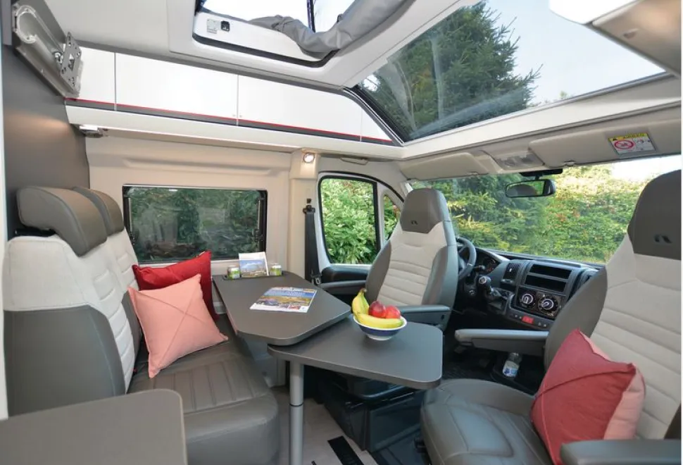 Adria-Twin-Sports-640-SG-campervan-cab-77406
