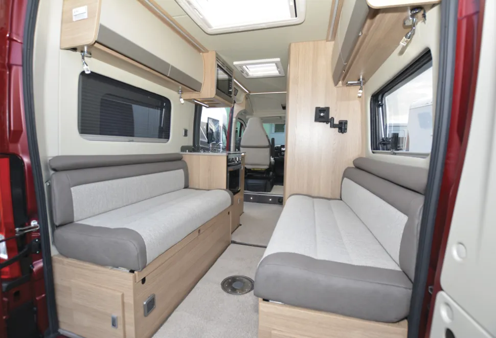Auto-Trail-V-Line-540-SE-lounge-seats-56110