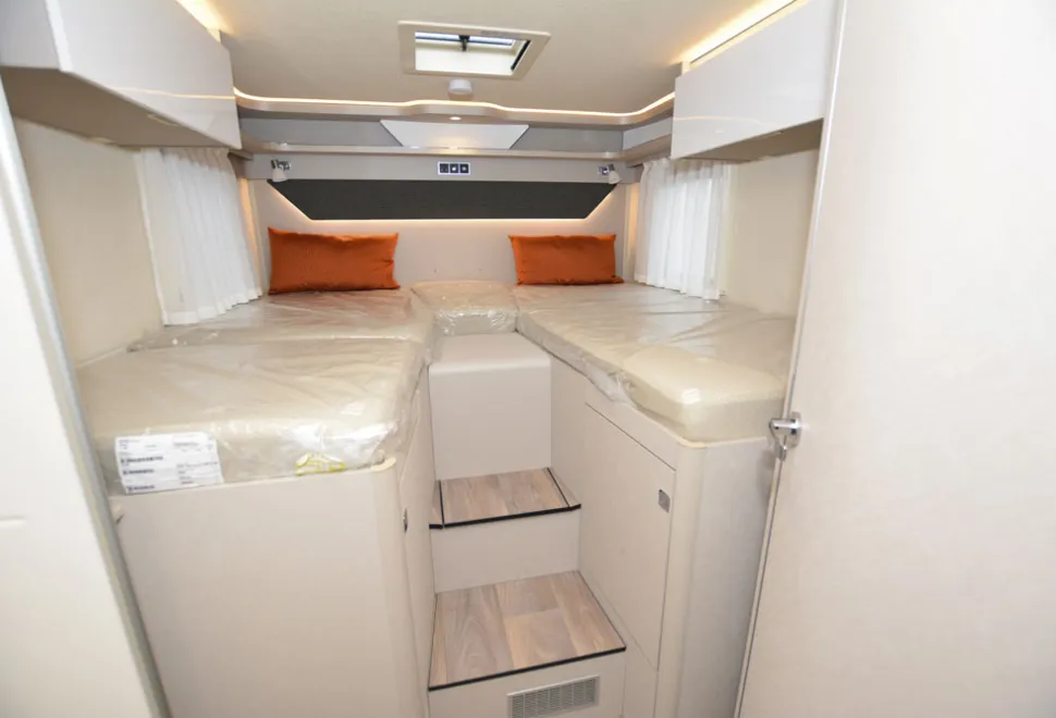 Hymer-beds-06389