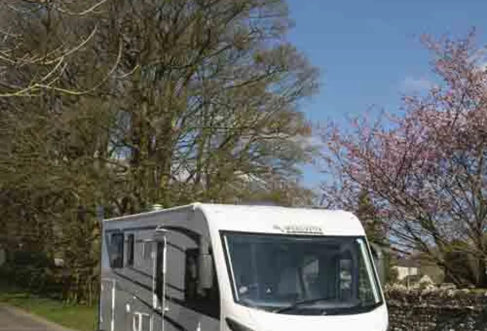 Mobilvetta-K-Silver-exterior-22478