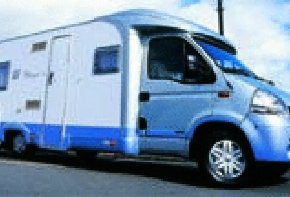 rhp_BurstnerTDelfin680mot
