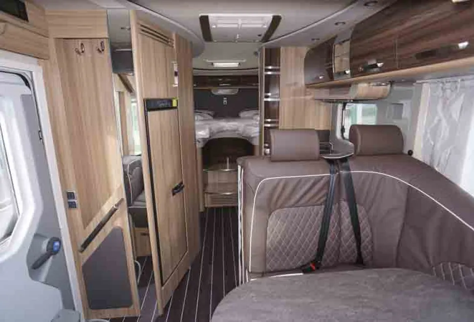 Knaus-internal-91506
