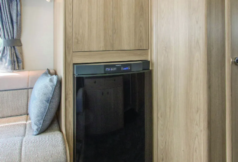 The-wardrobe-is-above-the-fridge---clever!-w500-15003