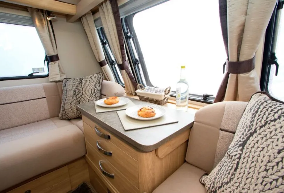 For-breakfasts-and-minor-meals-for-two,-the-top-of-the-chest-of-drawers-extends-to-74cm-33943