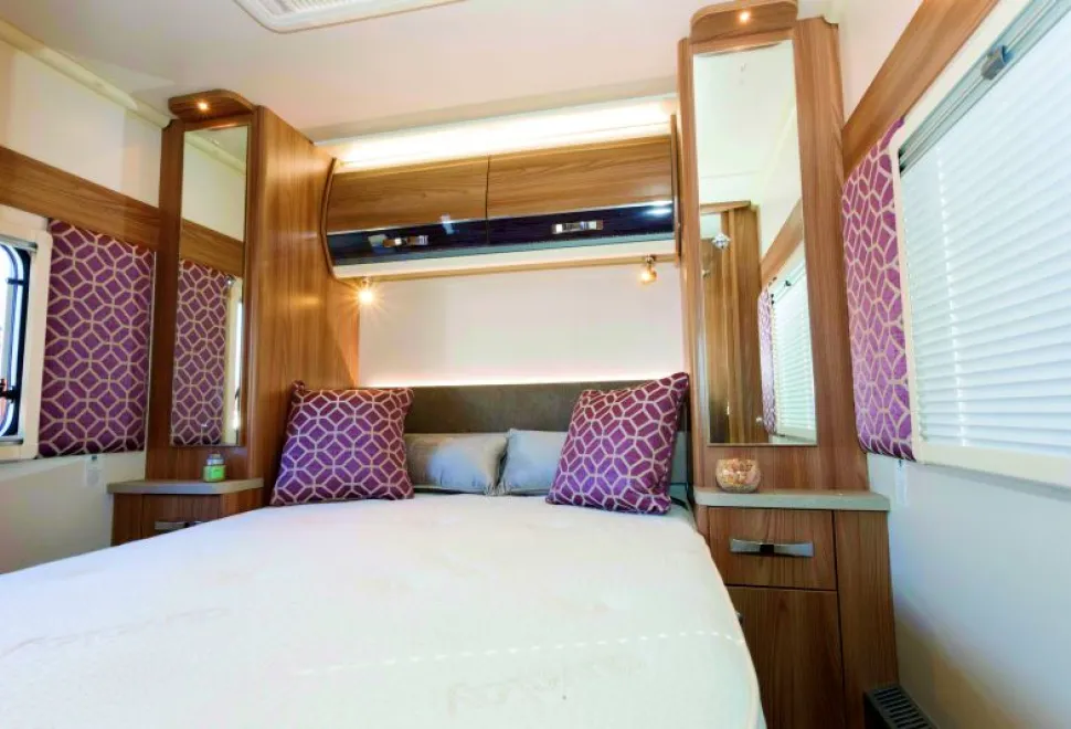 Wardrobes-of-equal-size-flank-the-bed;-each-provides-38cm-of-hanging-width-46237