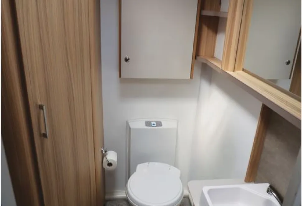 The Bailey Phoenix GT75 762 twin-axle caravan washroom