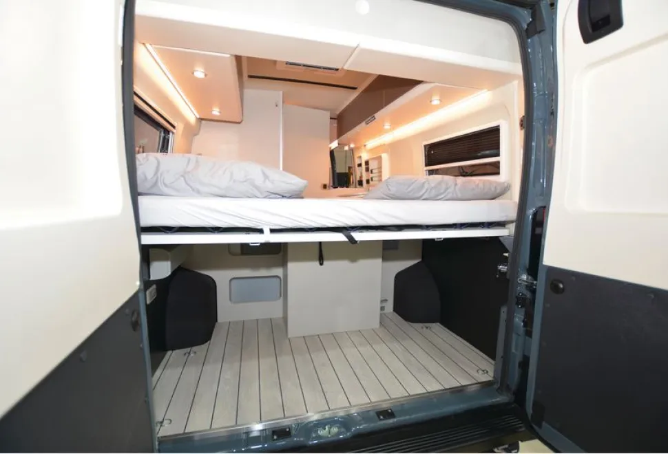 Westfalia Columbus 640 E high-top campervan rear view