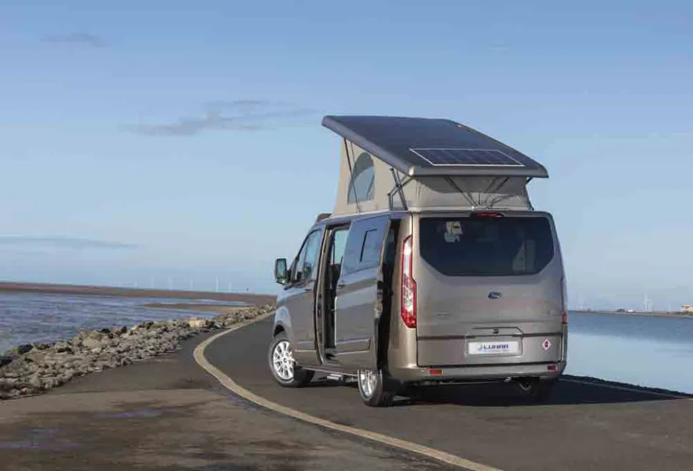 Ford_Transit-Lunar-rear-96126