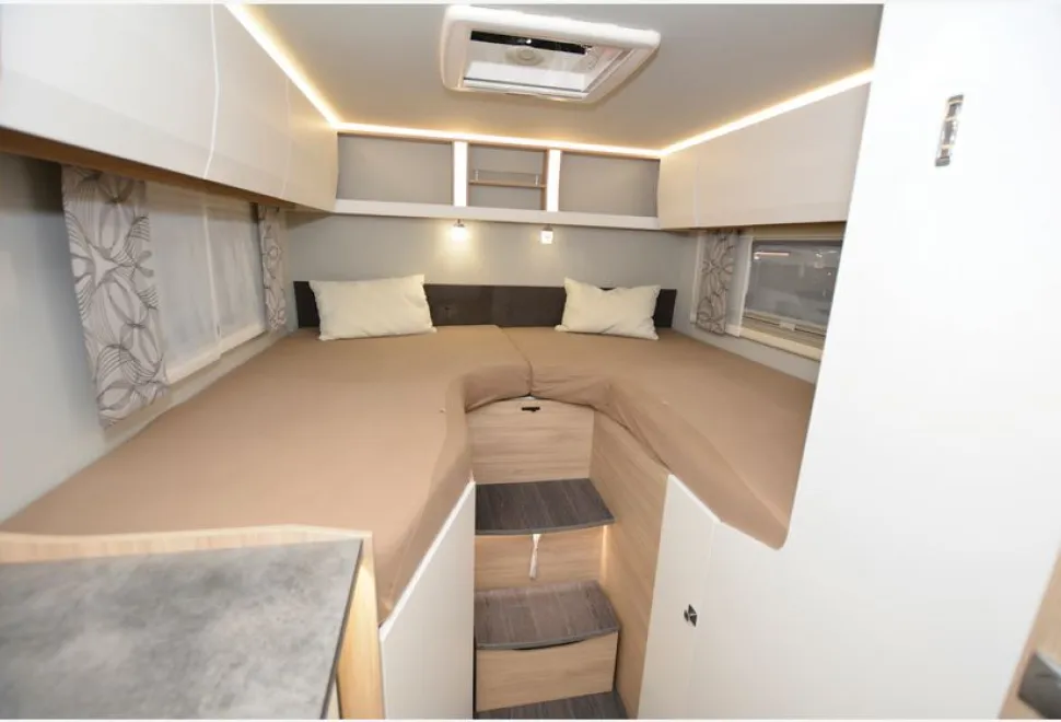 Frankia Neo Black Line MT 7 GDK bedroom