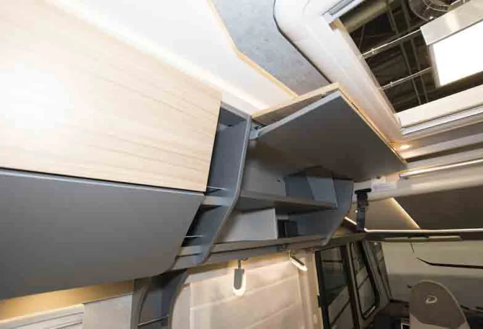 Dethleffs-overhead-storage-51127