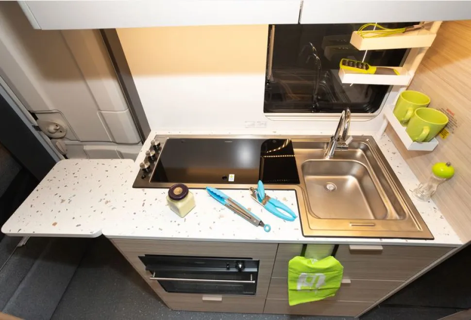 Adria-Altea-Avon-kitchen-(photo-courtesy-of-Richard-Chapman)-04265