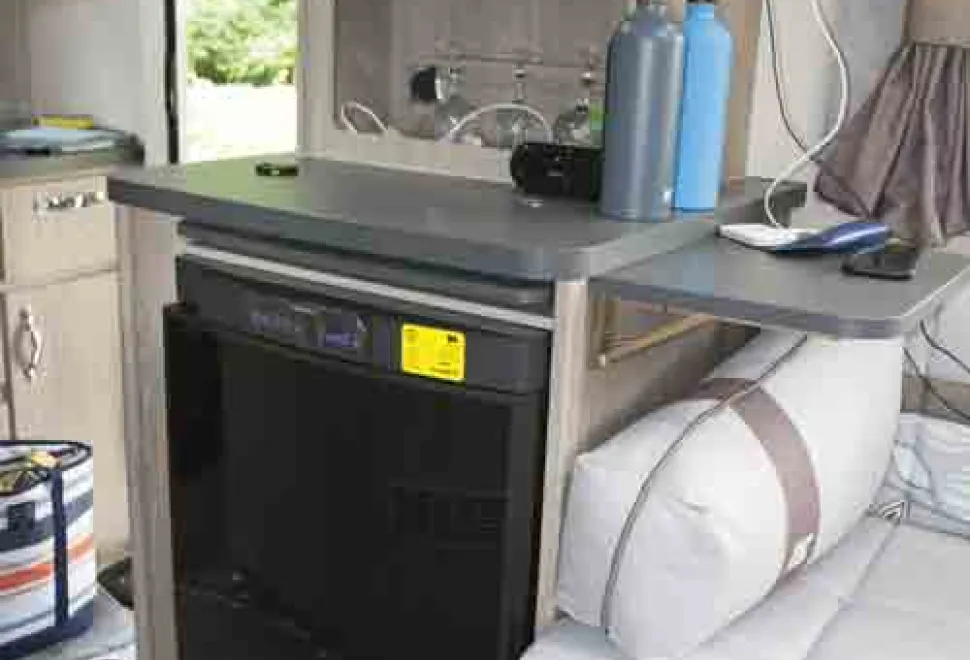 Auto-S-Bourton-kitchen-2-42275