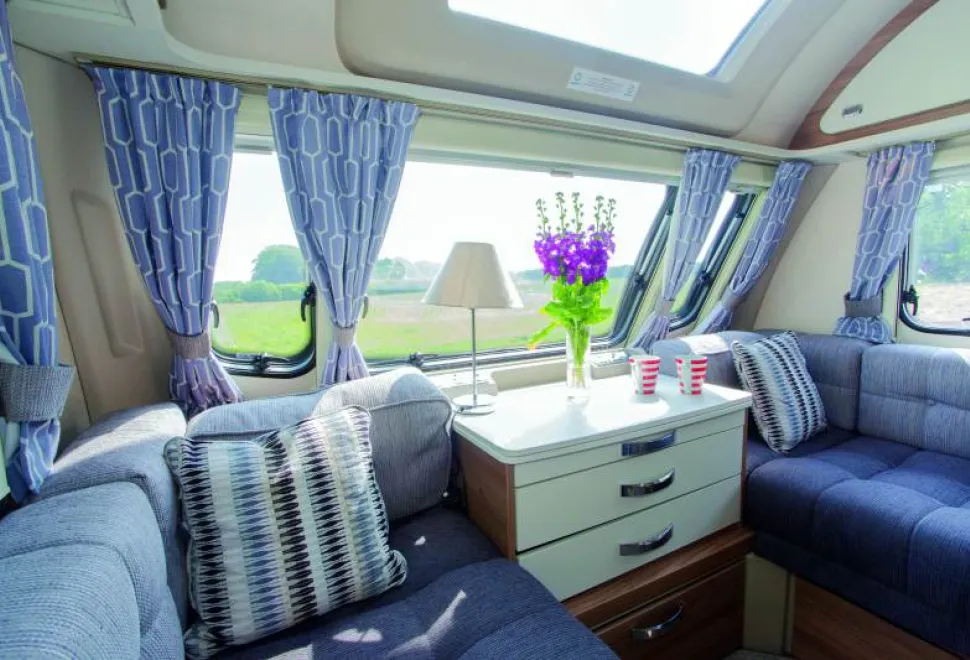 The-fabric-scheme-is-so-appealing!-02796