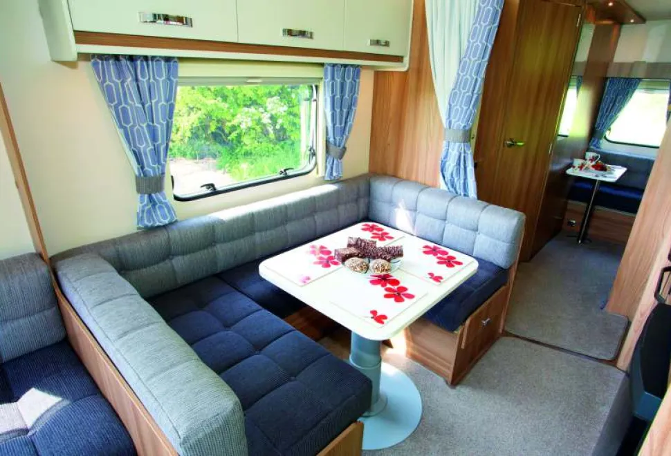 A-big-dining-area-in-the-centre-of-the-caravan---and-a-small-one-at-the-rear!-97608