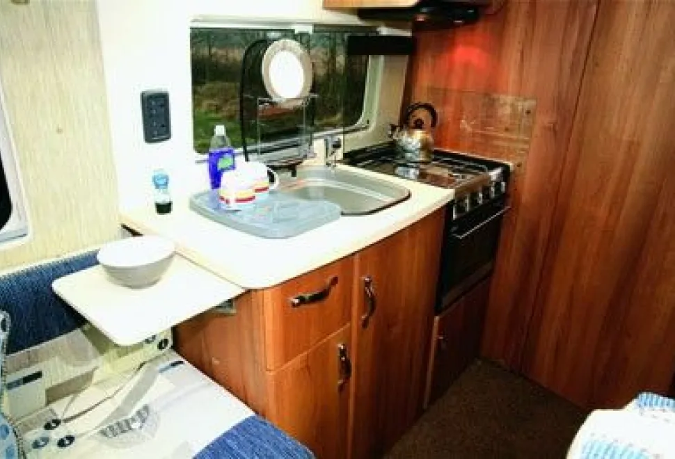 rhp_Auto-Sleeper Kemerton 5