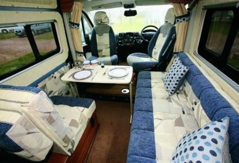 rhp_Auto-Sleeper Kemerton 3