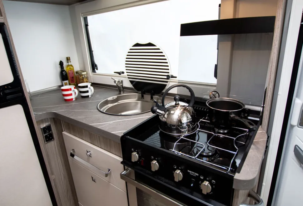 MILEO-202-KITCHEN-2-62957