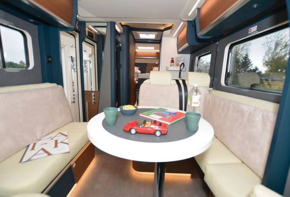 Laika-Kreos-L-5009-interior-61576