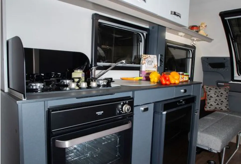 Swift-Basecamp-6-caravan-kitchen-76975